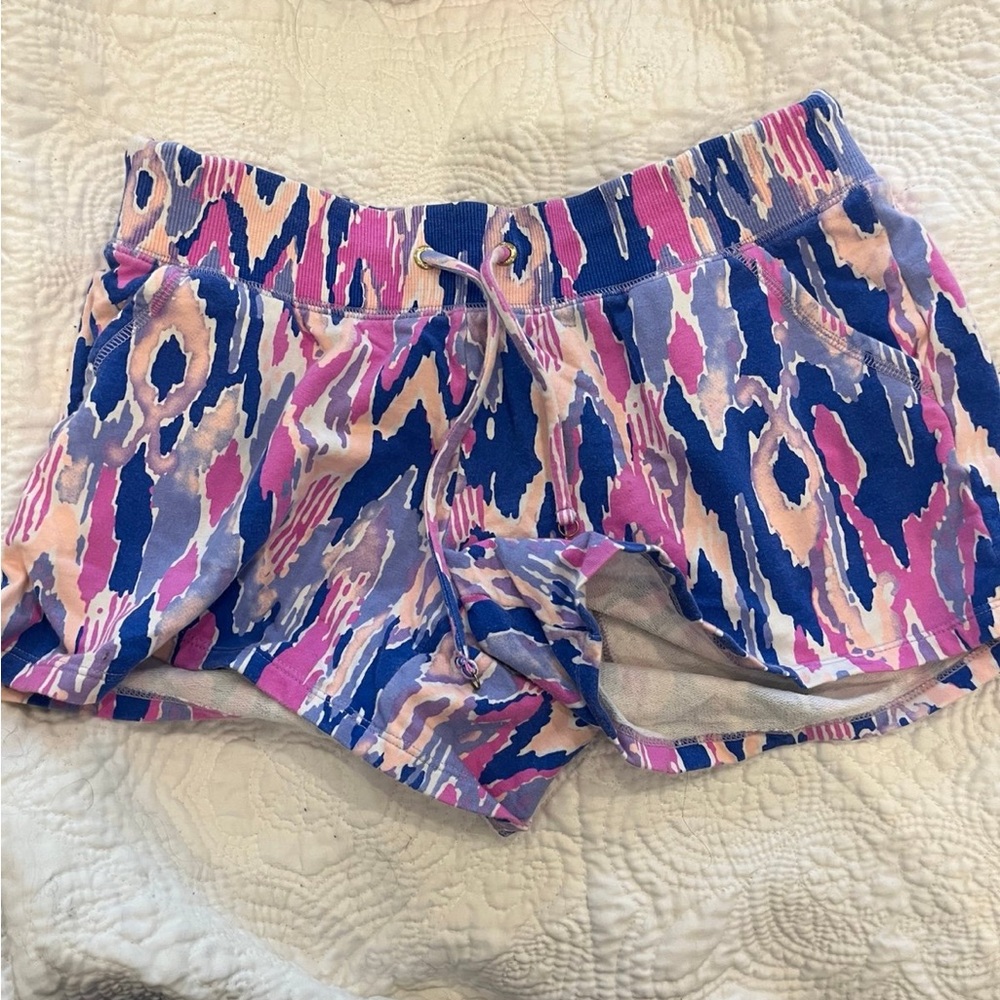 Lilly Pulitzer Abstract Print Shorts